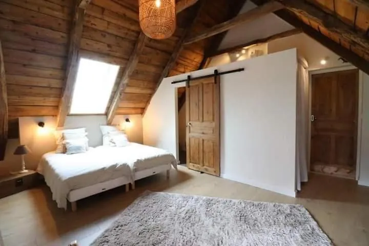 Gite Du Milan Royal Le Monteil  Holiday home