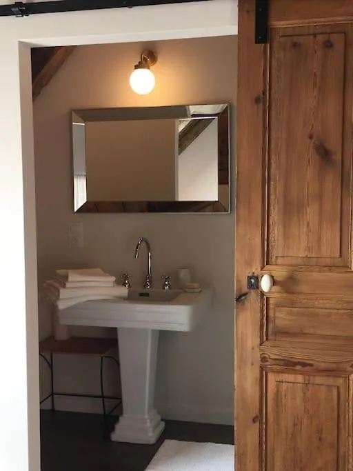 Gite Du Milan Royal Le Monteil  Holiday home